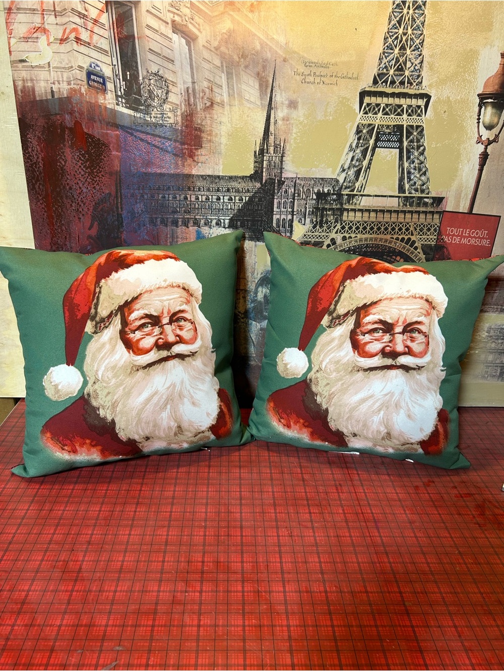 Outdoor Christmas Pillows 16x16 Santa Lot of 2
